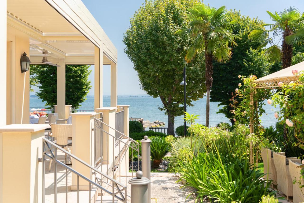 Villa Rosa Hotel Desenzano Десенцано дел Гарда Екстериор снимка